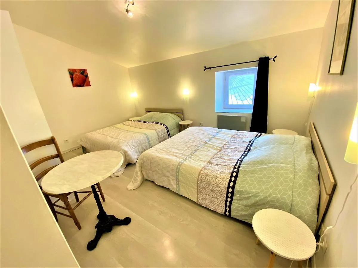 Casa vacanze Gite 12-14P Avec Vue Piscine Chauffee En Saison, Terrain De Petanque Et Jeux Exterieurs Alba-la-Romaine Francia